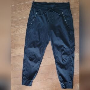 Athleta Trekkie North Jogger Women's. Size 10